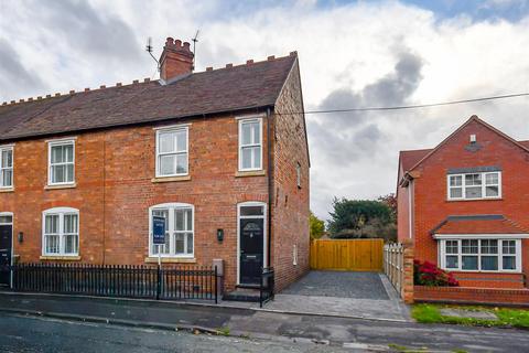 7 Planks Lane, Wombourne, WOLVERHAMPTON
