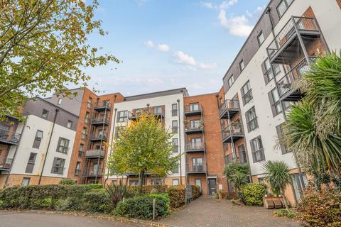 1 bedroom apartment for sale, Fairthorn Road, London
