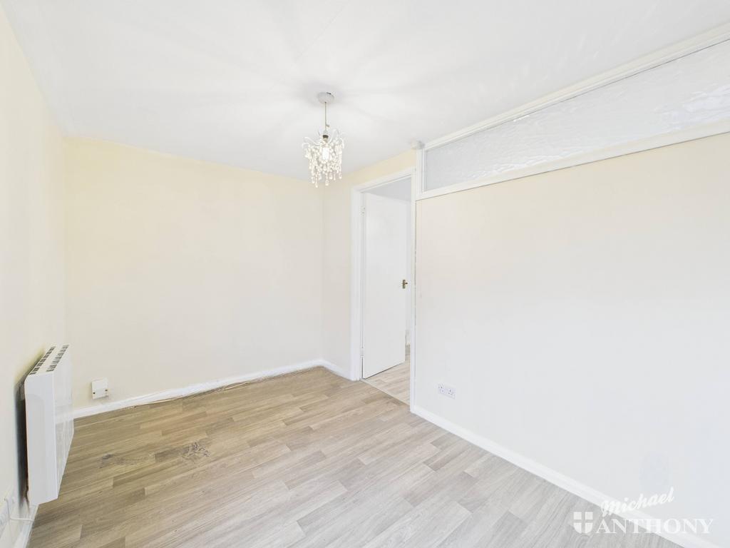 Cam02773 g0 pr0372 still004