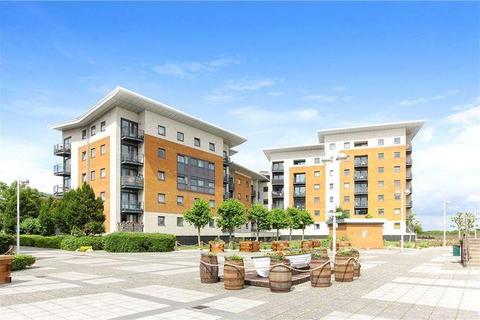 2 bedroom apartment to rent, Gallions Point, Royal Docks, City Airport E16
