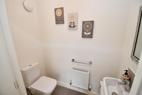3 bedroom detached house for sale, Durrad Drive, Oadby, Leicester
