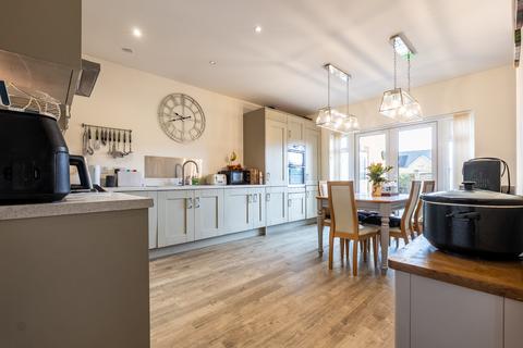 undefined, Sungold Place, Carterton, Oxfordshire, OX18