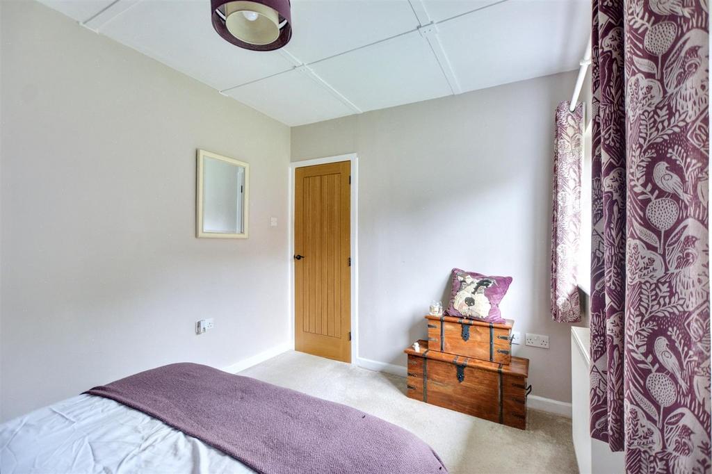 Bedroom 2 2.jpeg