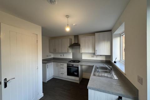 3 bedroom terraced house for sale, Burnham Crescent, Hampton Woods, Peterborough