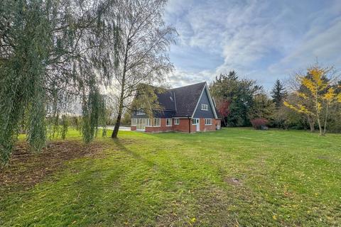 5 bedroom detached house to rent, Boyton End, Stoke By Clare, CO10