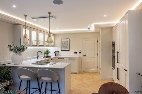 undefined, Hollymeoak Road, Coulsdon, CR5