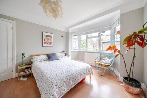 2 bedroom flat for sale, Peckham Rye, London, SE15