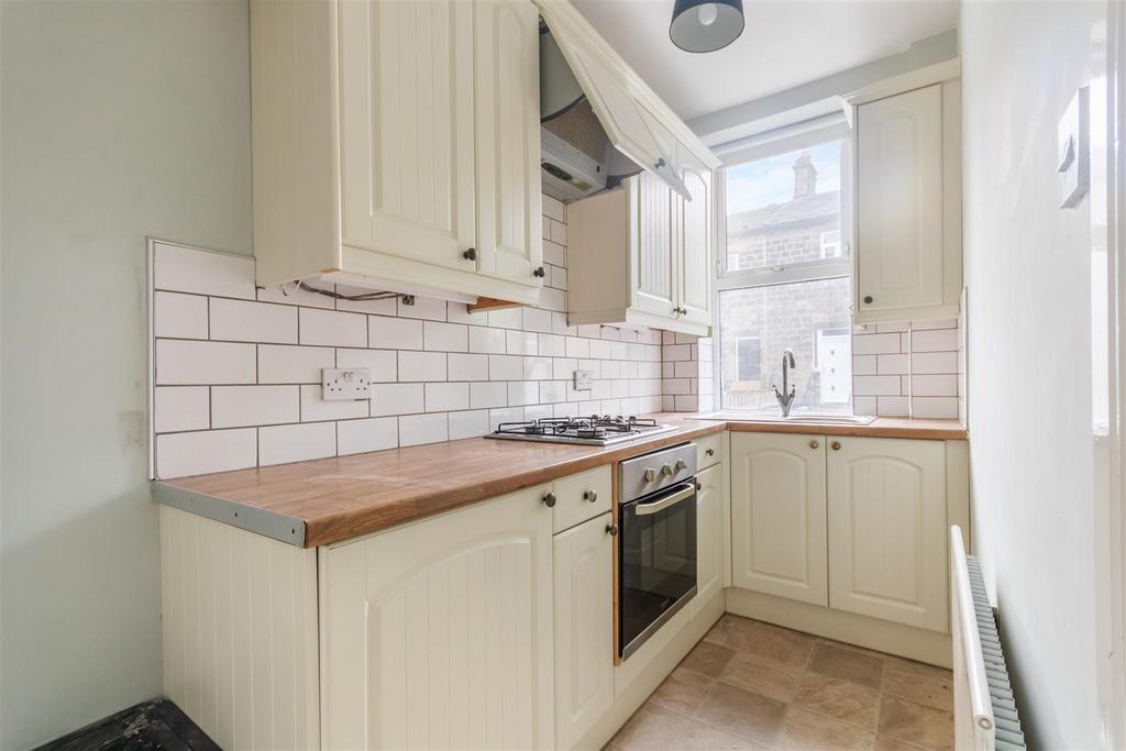 Fitted kitchen