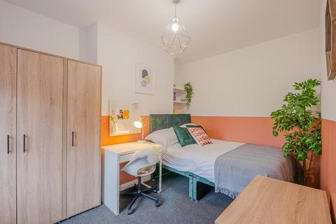 undefined, Colwyn Road, Northampton, NN1