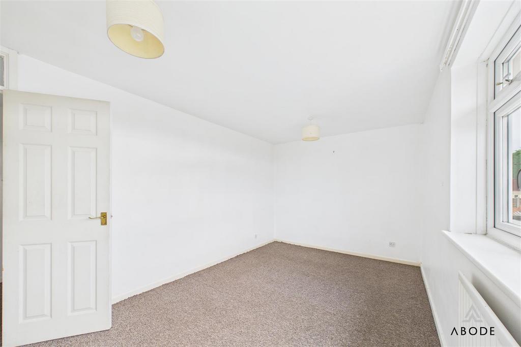 CAM02696 G0-PR0691-STILL010.jpg