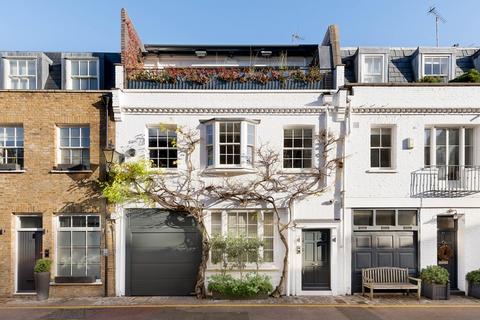 undefined, Clabon Mews, London, SW1X