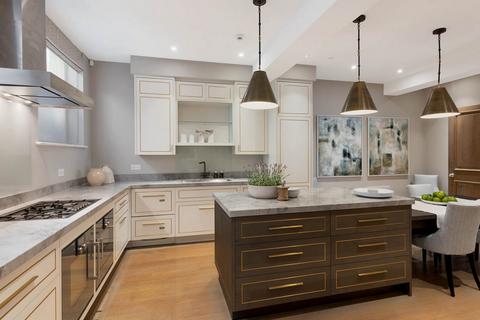 undefined, Clabon Mews, London, SW1X