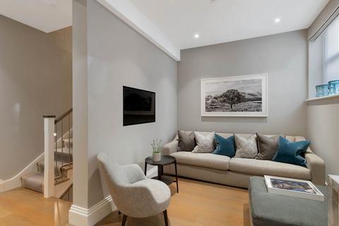 undefined, Clabon Mews, London, SW1X