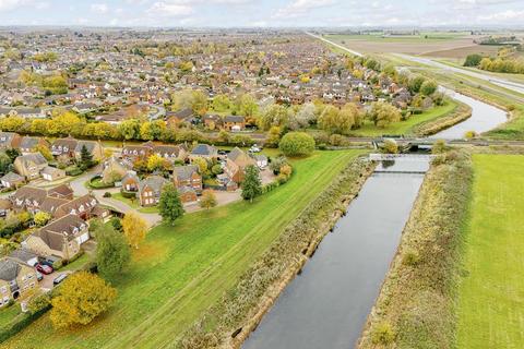 4 bedroom detached house for sale, Fern Drive, Spalding