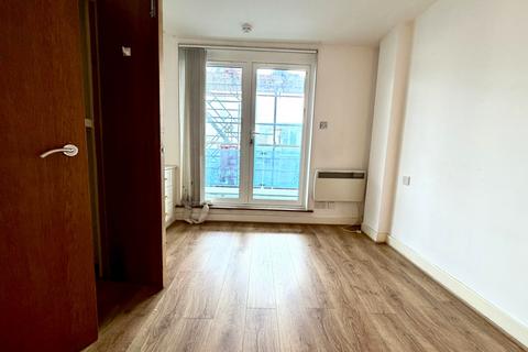2 bedroom flat to rent, Platinum House Lyon Road, Harrow, Middlesex, HA1 2EX