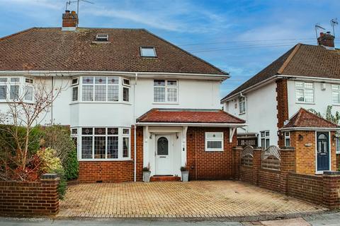 4 bedroom semi-detached house for sale, Brickfield Avenue, Hemel Hempstead, HP3