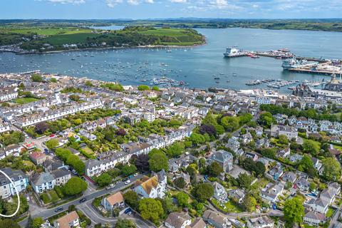 1 bedroom apartment for sale, Falmouth
