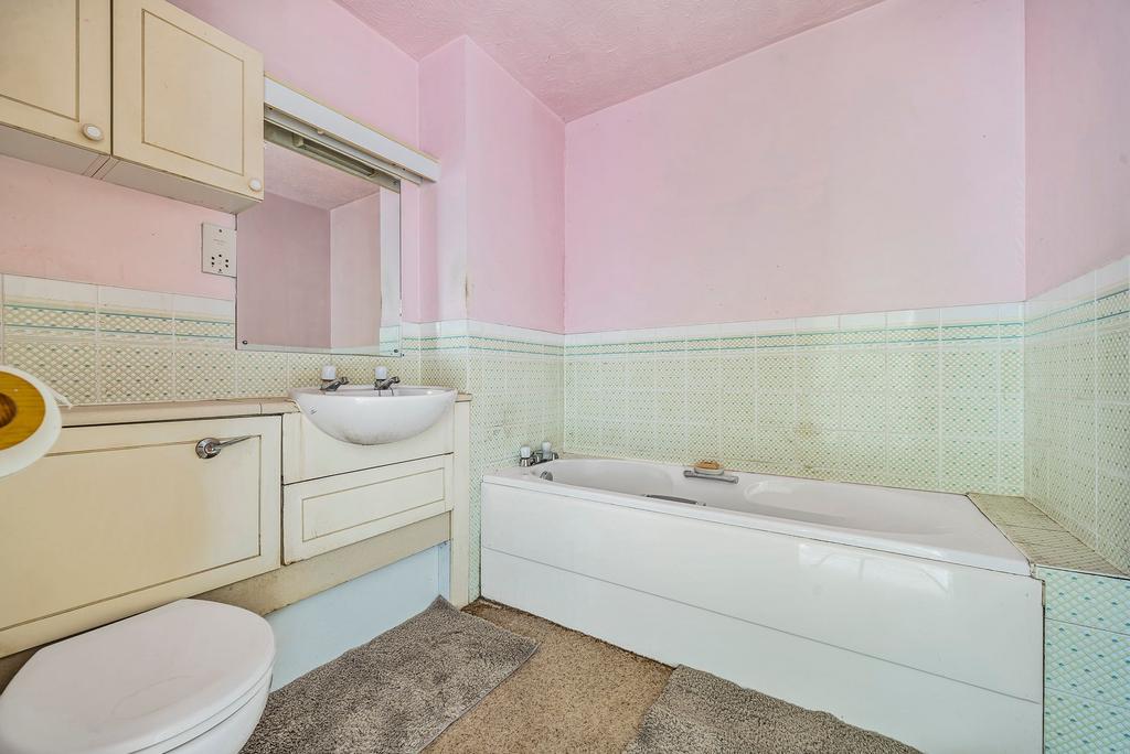 Bathroom (1)