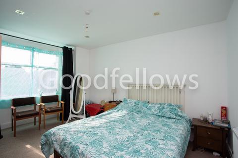 undefined, Sutton Common Road, Surrey SM3