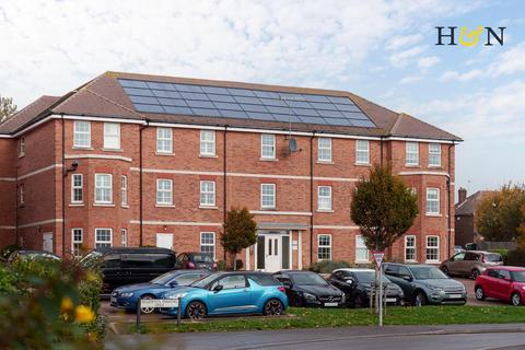 1 bedroom flat for sale, Longshore Drive, Shoreham-By-Sea BN43