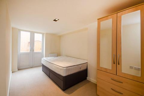 2 bedroom flat to rent, Portree Street, Poplar, London, E14
