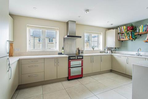 undefined, Cole Close, Malmesbury