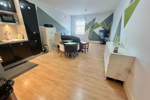 2 bedroom apartment for sale, Salt Meat Lane, Gosport, PO12 1GJ