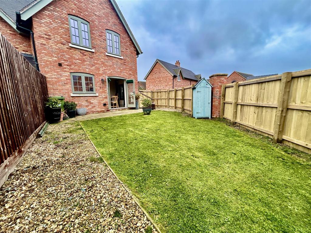 Garden2.JPG