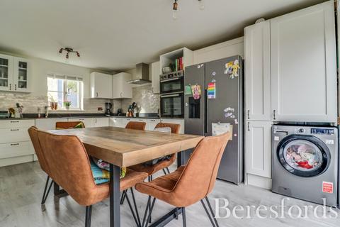 undefined, Denton Crescent, Black Notley, CM77