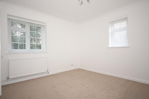 undefined, Heathside Road, Woking GU22