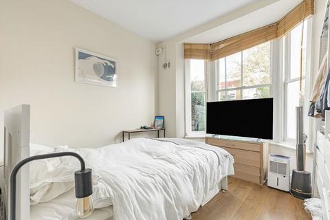 2 bedroom flat for sale, Edithna Street, London SW9