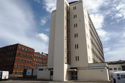 Studio to rent, BILLS INCLUDED!