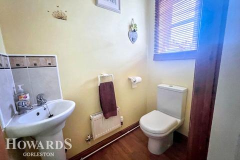 undefined, Seafields Drive, Hopton