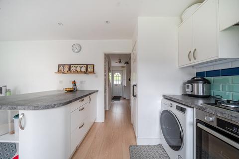 3 bedroom terraced house to rent, Colne Drive, Walton On Thames, KT12