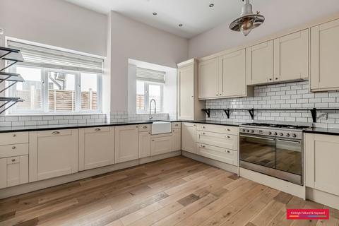 undefined, Nether Street, London, N12