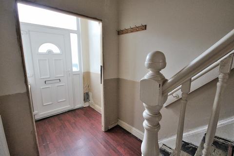 undefined, Liverpool L9
