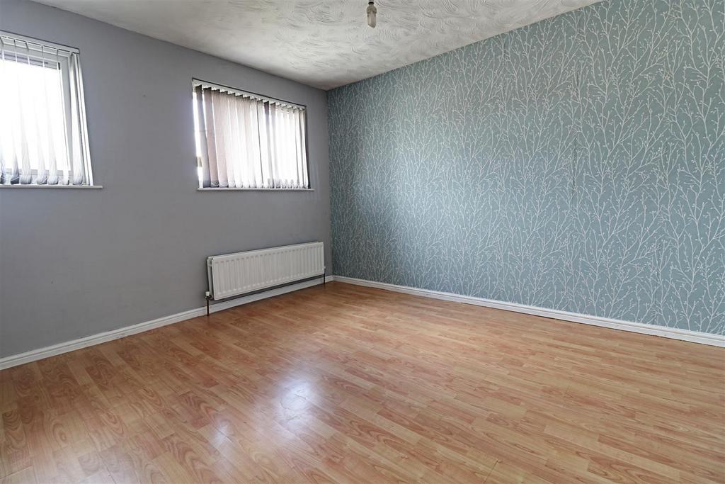 FRONT BEDROOM ONE measuring