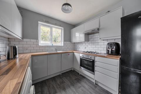 undefined, Doggett Road, Catford, London