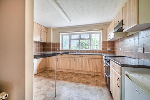 undefined, Long Barnaby, Radstock BA3