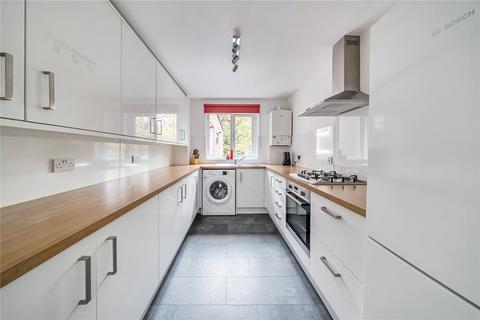 2 bedroom apartment for sale, Garrick Close, Ealing