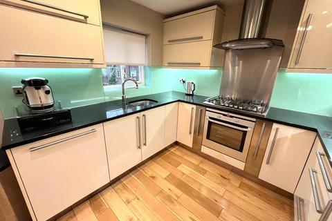 undefined, Knightsbridge Mews, MANCHESTER M20