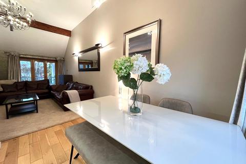 undefined, Knightsbridge Mews, MANCHESTER M20