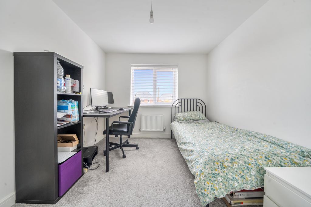 1372265-7-6900c5da26221