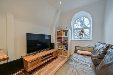 1 bedroom flat for sale, Jacobs Yard, Basingstoke RG21 7PE