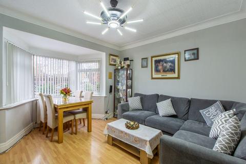 6 bedroom detached house for sale, Leeds LS8