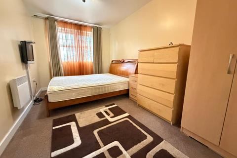 undefined, Scott Road, Edgware HA8