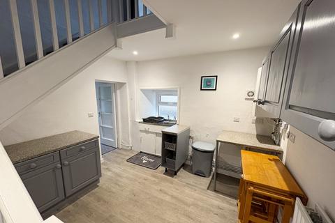 1 bedroom end of terrace house to rent, Crossfield Road, Cleator Moor CA25