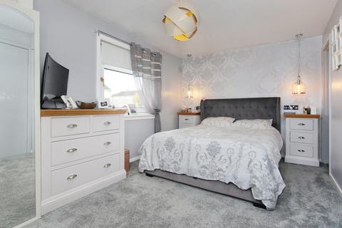 119 Barleyknowe Crescent, Gorebridge, EH23 4HE