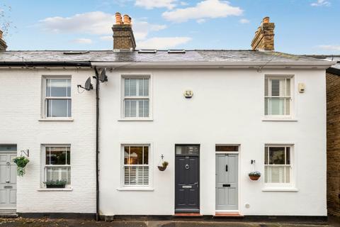 undefined, New Road, Weybridge, KT13
