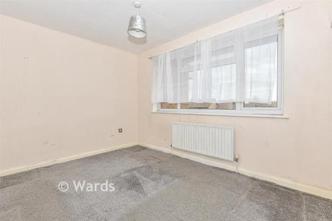 3 Bentley Close, Chatham, ME5 8UH